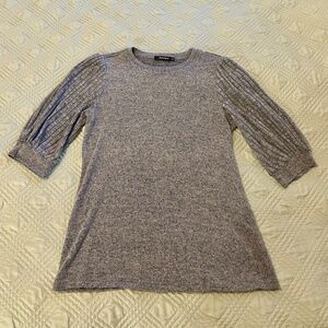 AUTOMET Women’s Short Sleeve Sweater, EUC, Size Small